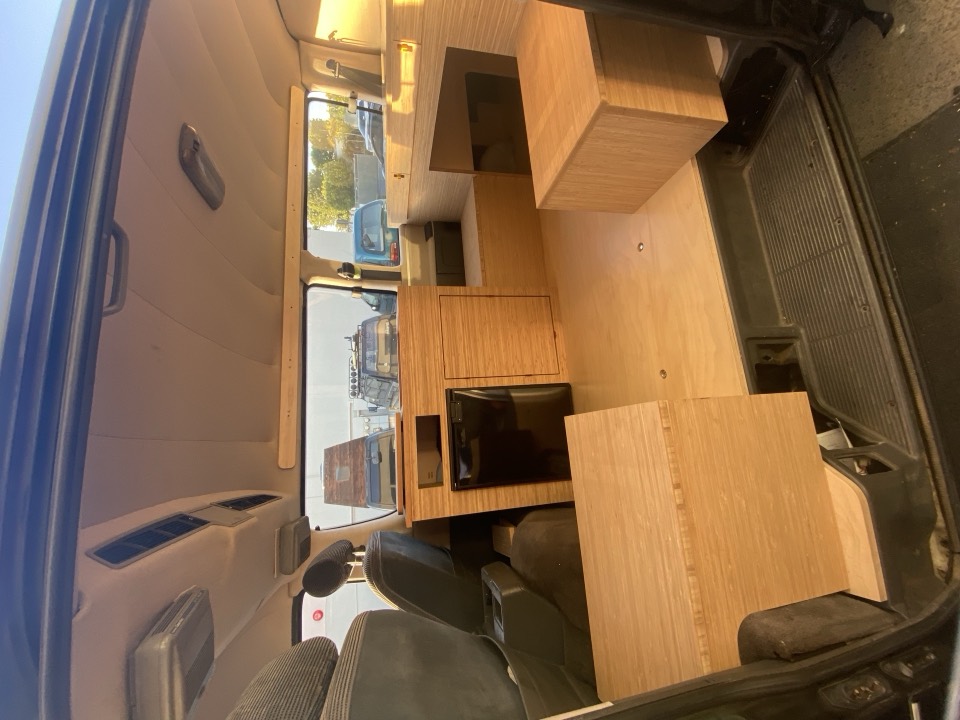 Travis' HiAce — photograph 4