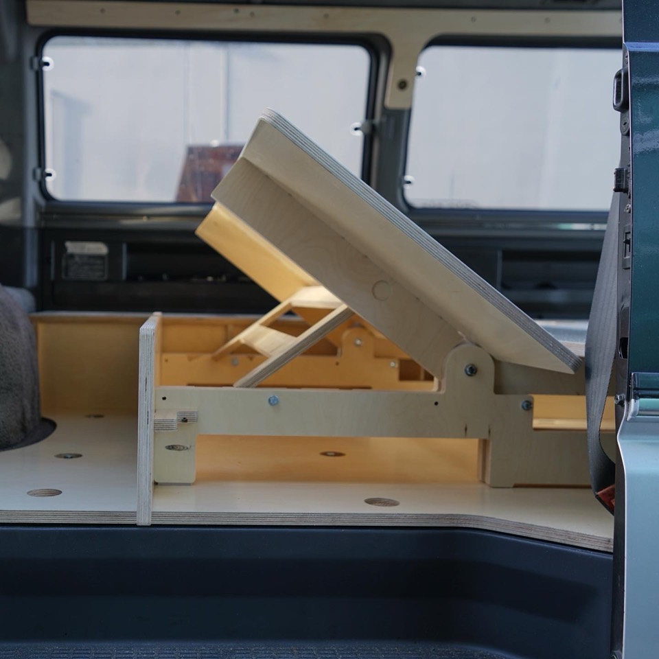 Zane's L300 — photograph 4